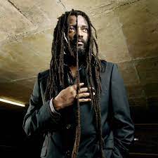 Lucky Dube - Children In The Streets {reggaemusics.com}
